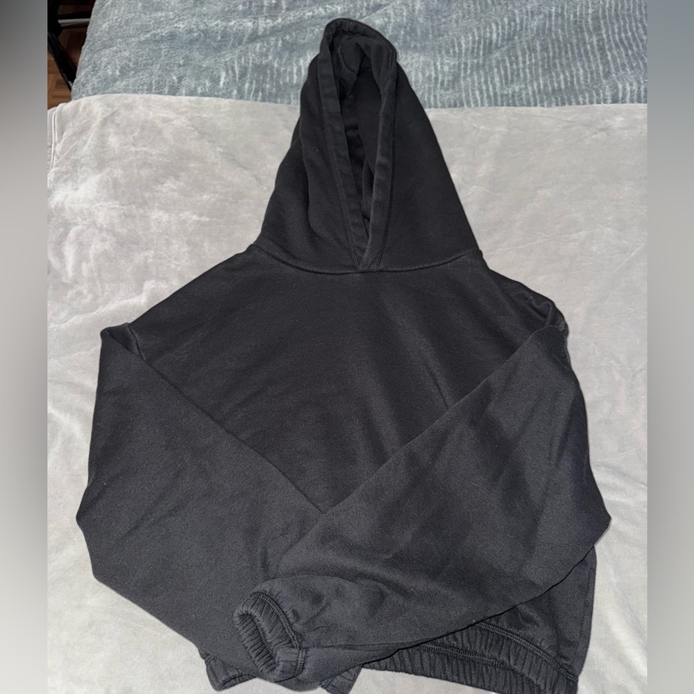 Black Cropped Hoodie - ZARA